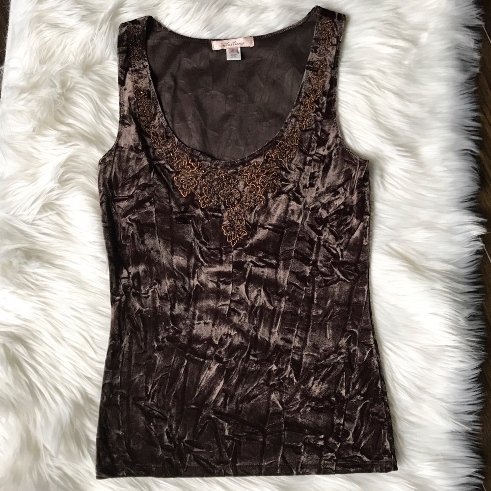 Intuitions Velvet Tank Beaded Leaves size Small